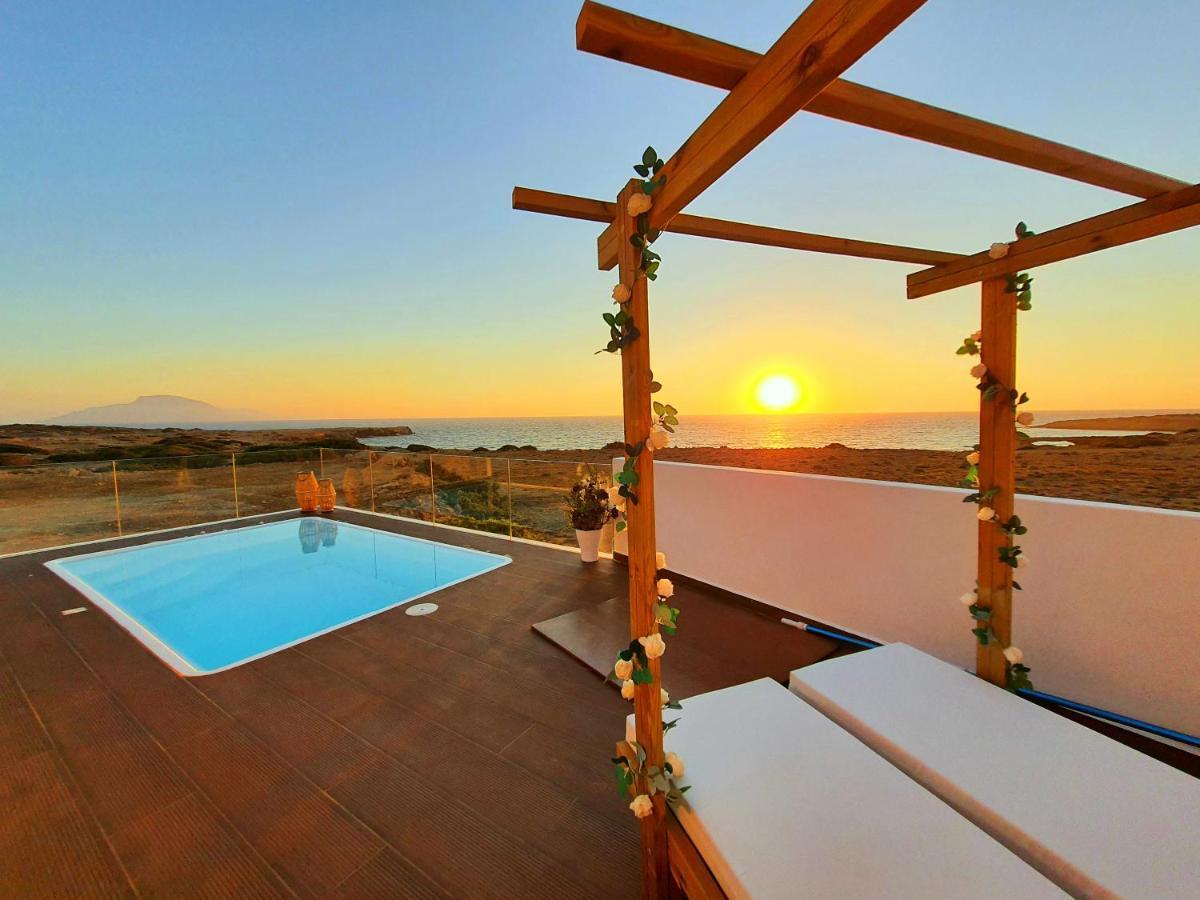 Tramonto Luxury Villa No1- Breathtaking Sunset View Foiníkion Dış mekan fotoğraf